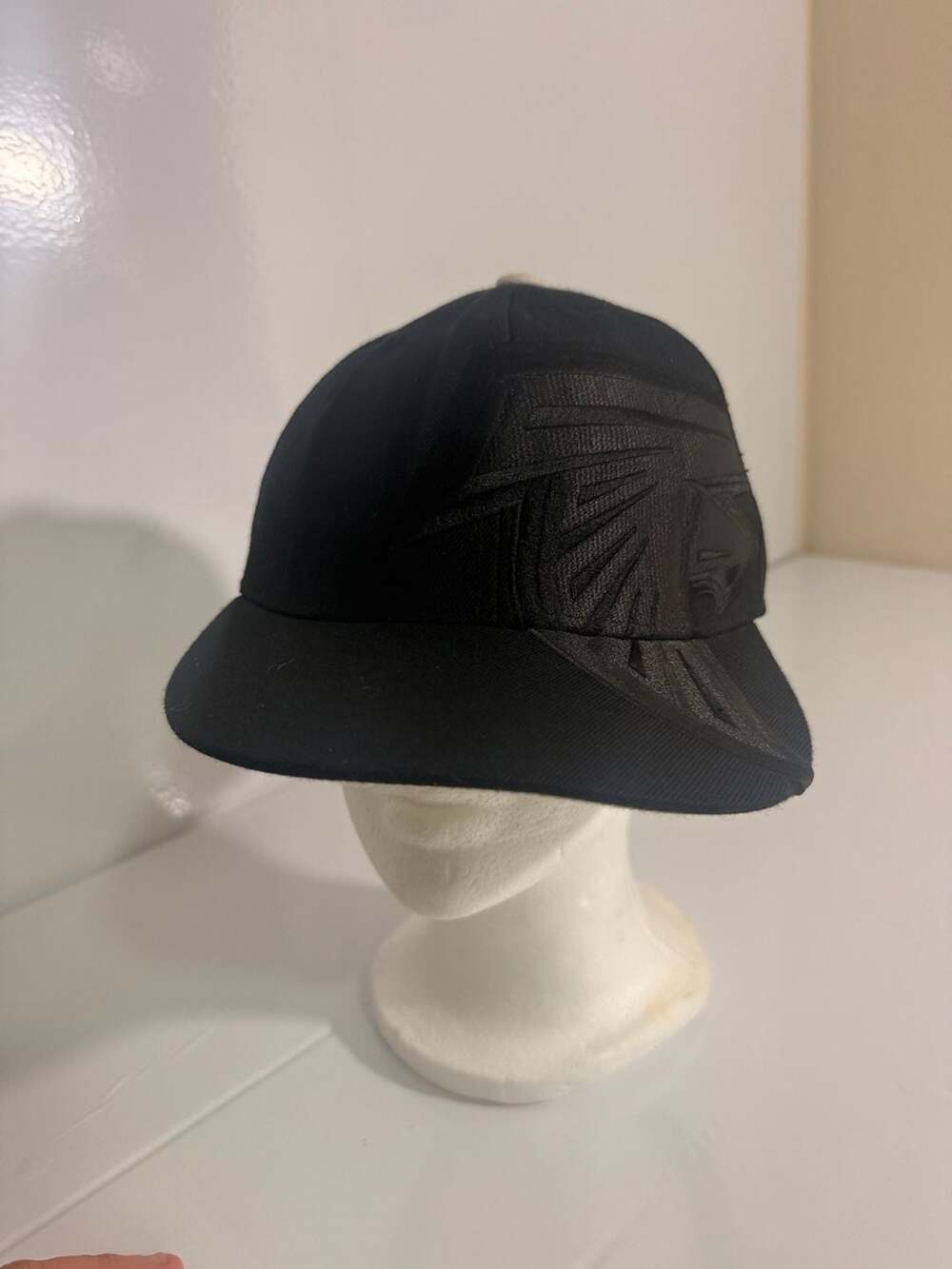 Atlanta Falcons NFL Black on Black Fitted Hat Size 7 1/2